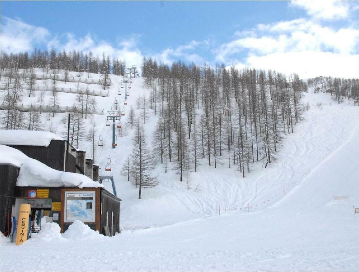 Cervinia Ski In Ski Out - Studio On The Slopes Breuil-Cervinia Exterior photo